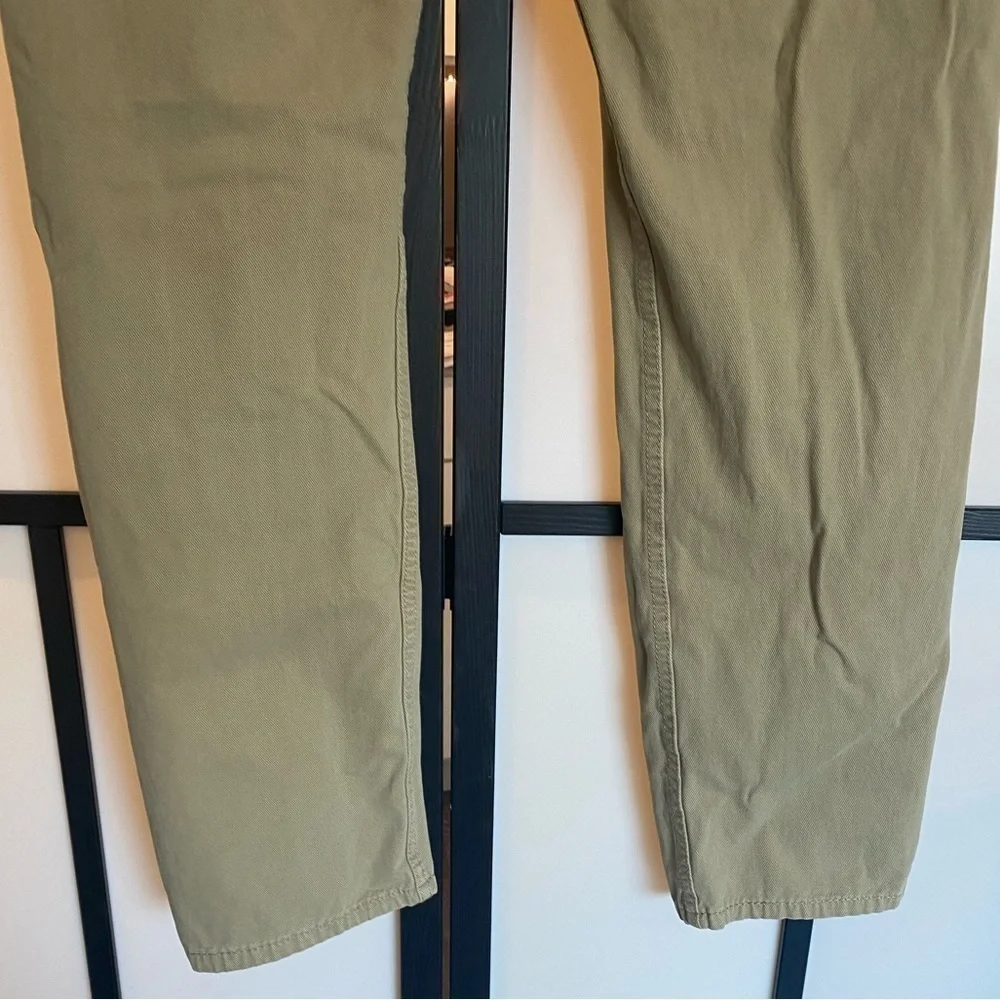 Levi's 502 tan pants. Size 36. HEMMED‎